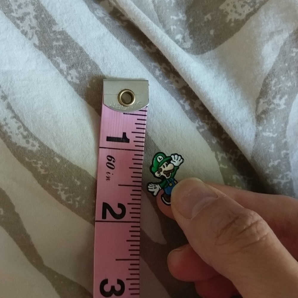 Mario and Luigi earrings - Picture 6 of 6